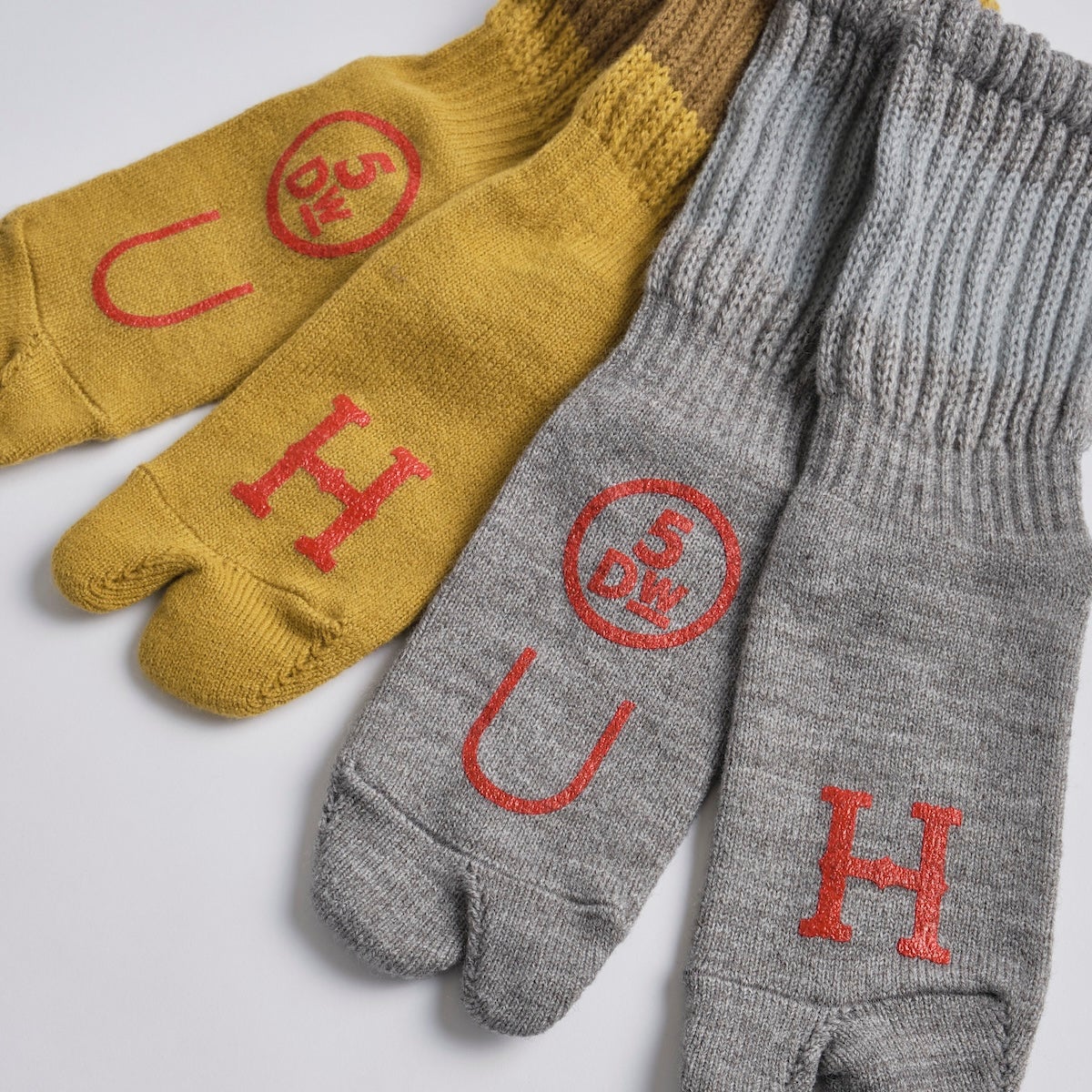 Loose Tabi Socks | 5DW（ファイブ デイズ ア ウィーク） - ほぼ日刊