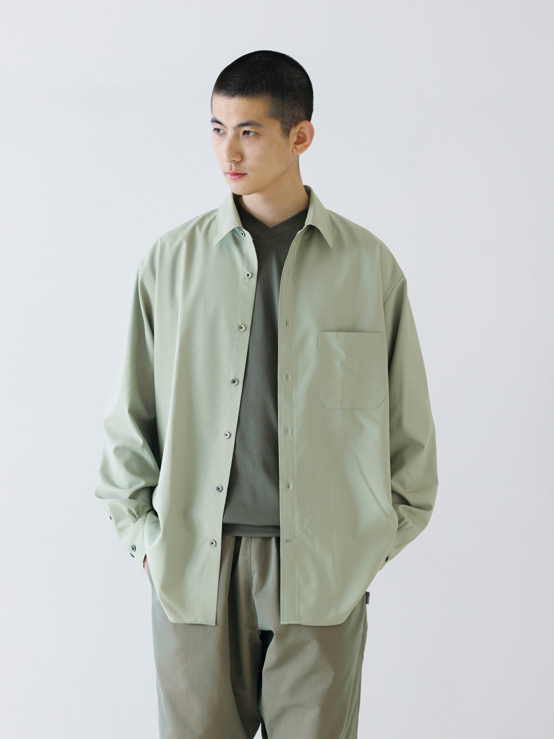 Nikki ESSENTIAL PIECES × HITOYOSHI ×〈O2〉 テーラードメリノシャツ Nikki ESSENTIAL PIECES × HITOYOSHI ×〈O2〉 テーラードメリノシャツ