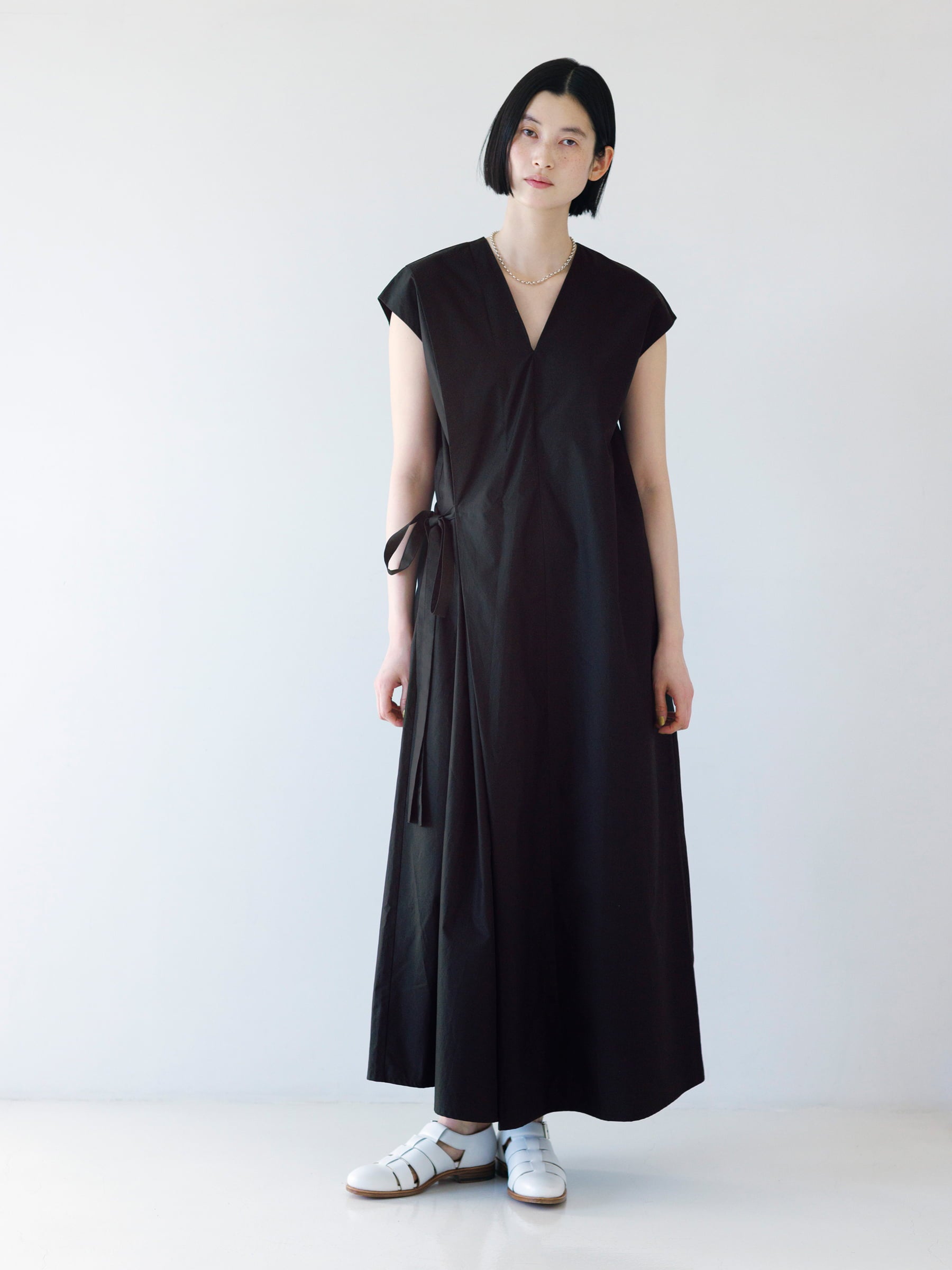 Nikki ESSENTIAL PIECES Finx Weather Cloth Asymmetry Dress - 〈O2