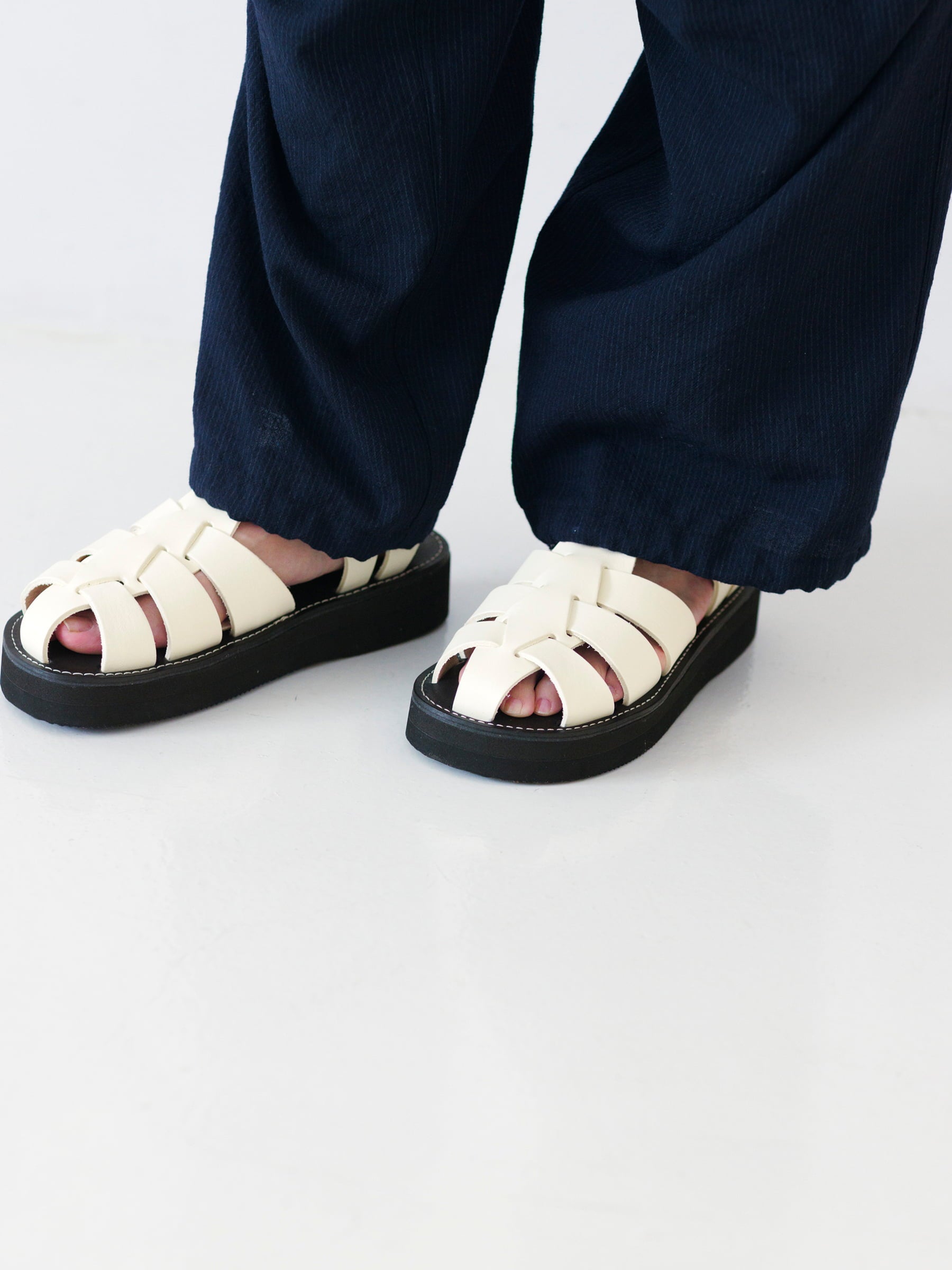 Organic handloom GURKHA PLATFORM - 〈O2〉BETTER THAN ONE - ほぼ日
