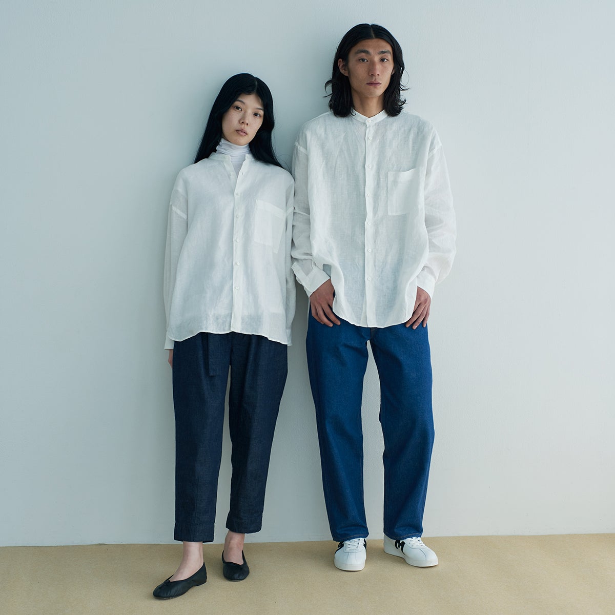 O2〉× HITOYOSHI ジェンダーレス リネン バンドカラーシャツ - 〈O2 