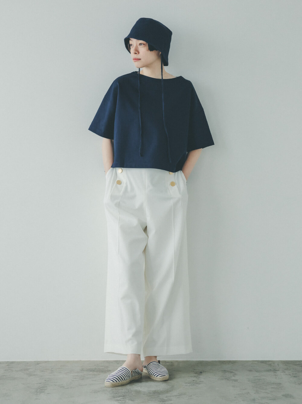 Cacco ショート丈ワイドTシャツ - ほぼ日刊イトイ新聞