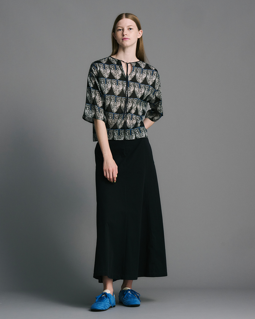 りなこ様専用です。A&S 2025 zanini ブラウス オールドレースとブルー