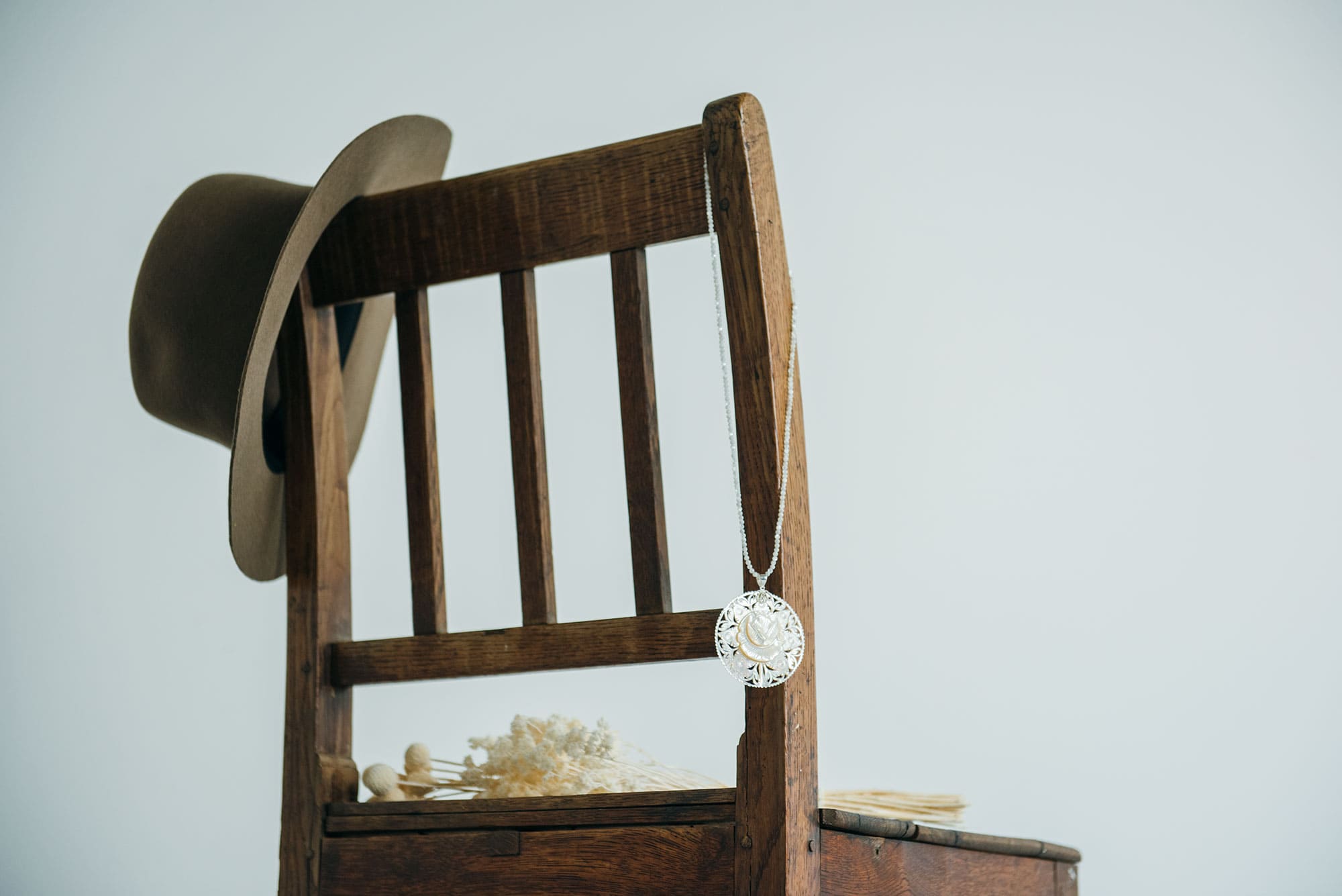 ヴィンテージ ベツレヘムパール プレート 鹿 シカ 伝統を受け継ぐもの。CO-とブロス・コムシィーエ のヴィンテージ