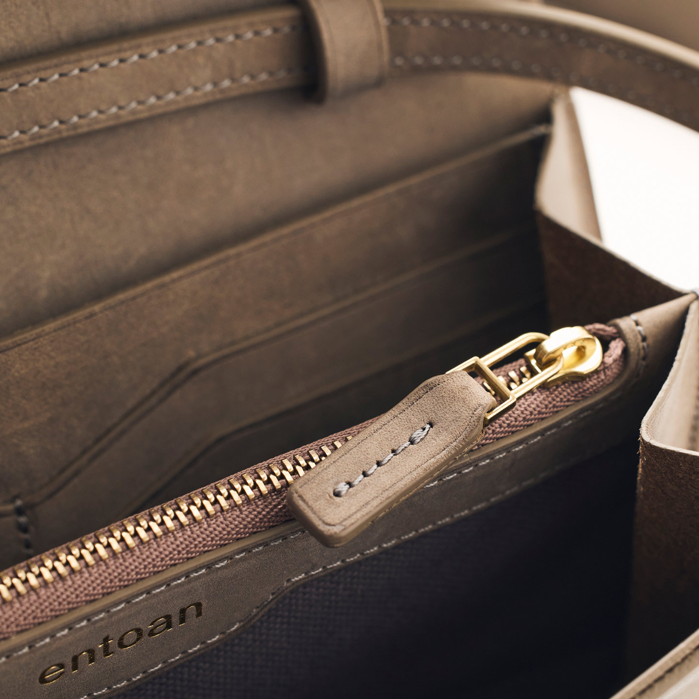 entoanのおさいふショルダー - ほぼ日刊イトイ新聞