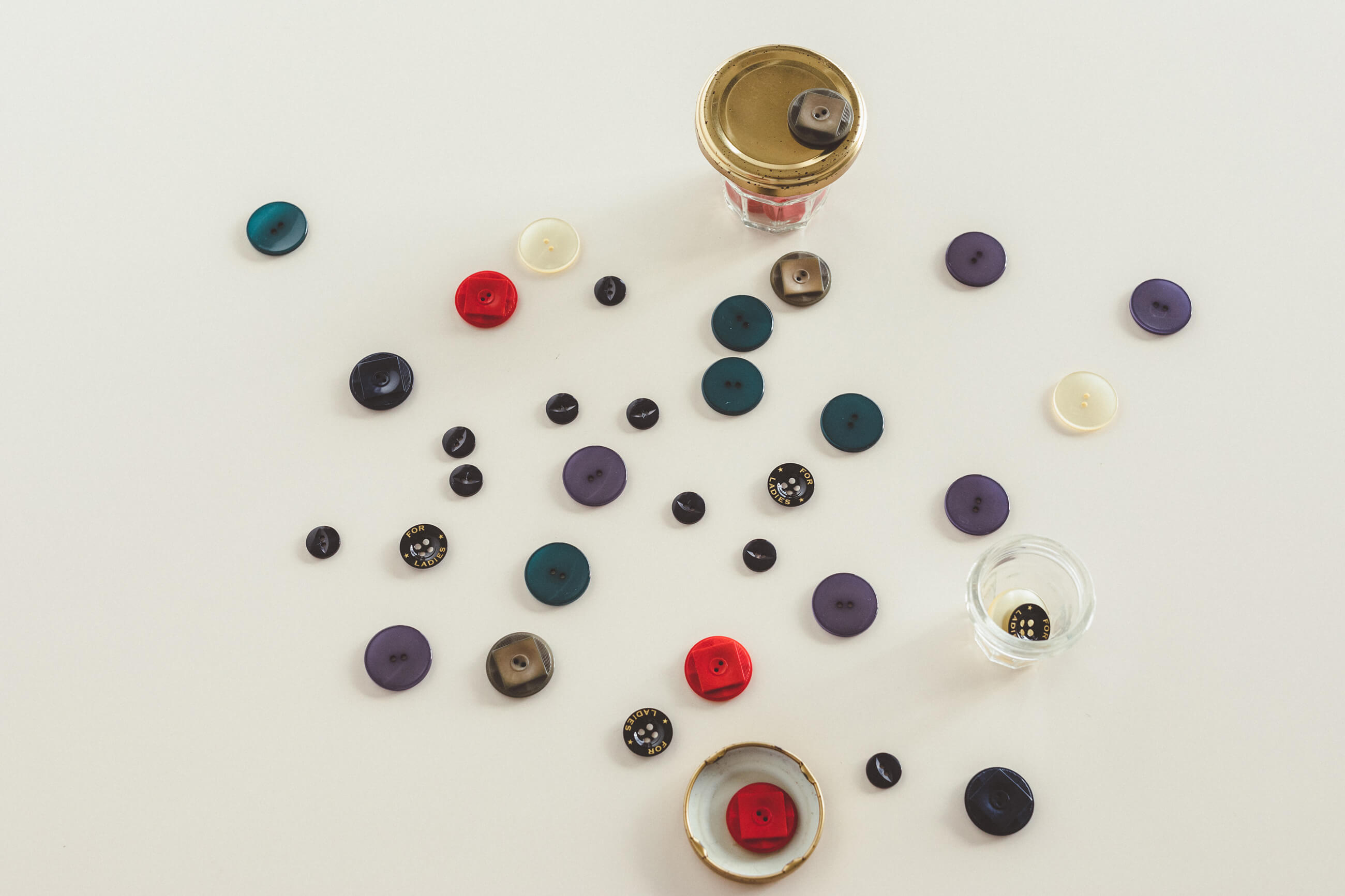 8/31迄 糸ボタン 書籍 イタリア(*´꒳`*) 8/31迄 糸ボタン