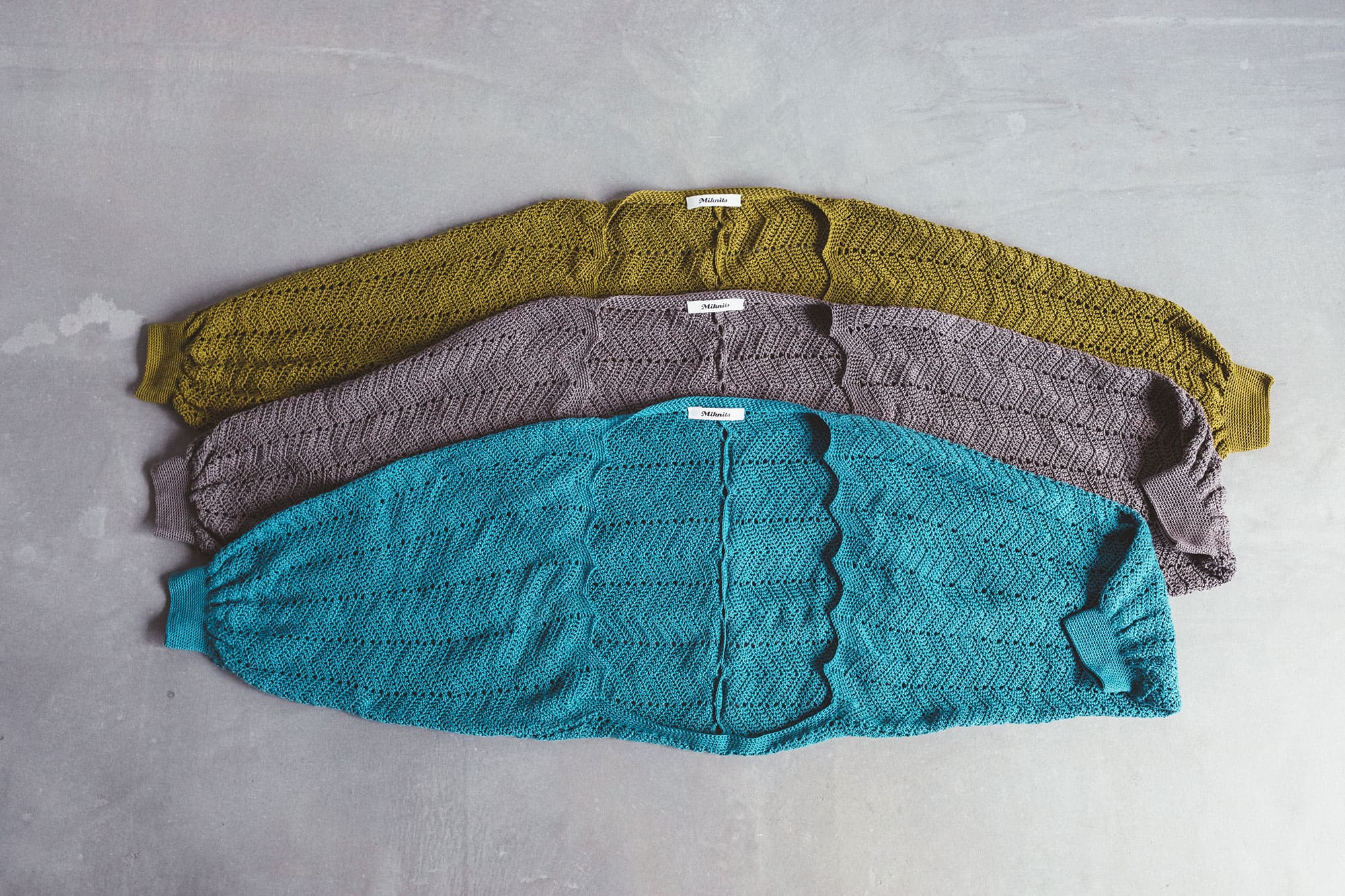 ⭐︎はちみつ様⭐︎ 23区　ニット　2025秋冬　新品未使用品 セレクトショップネオ / Mia 花柄ニットのショート丈プルオーバー