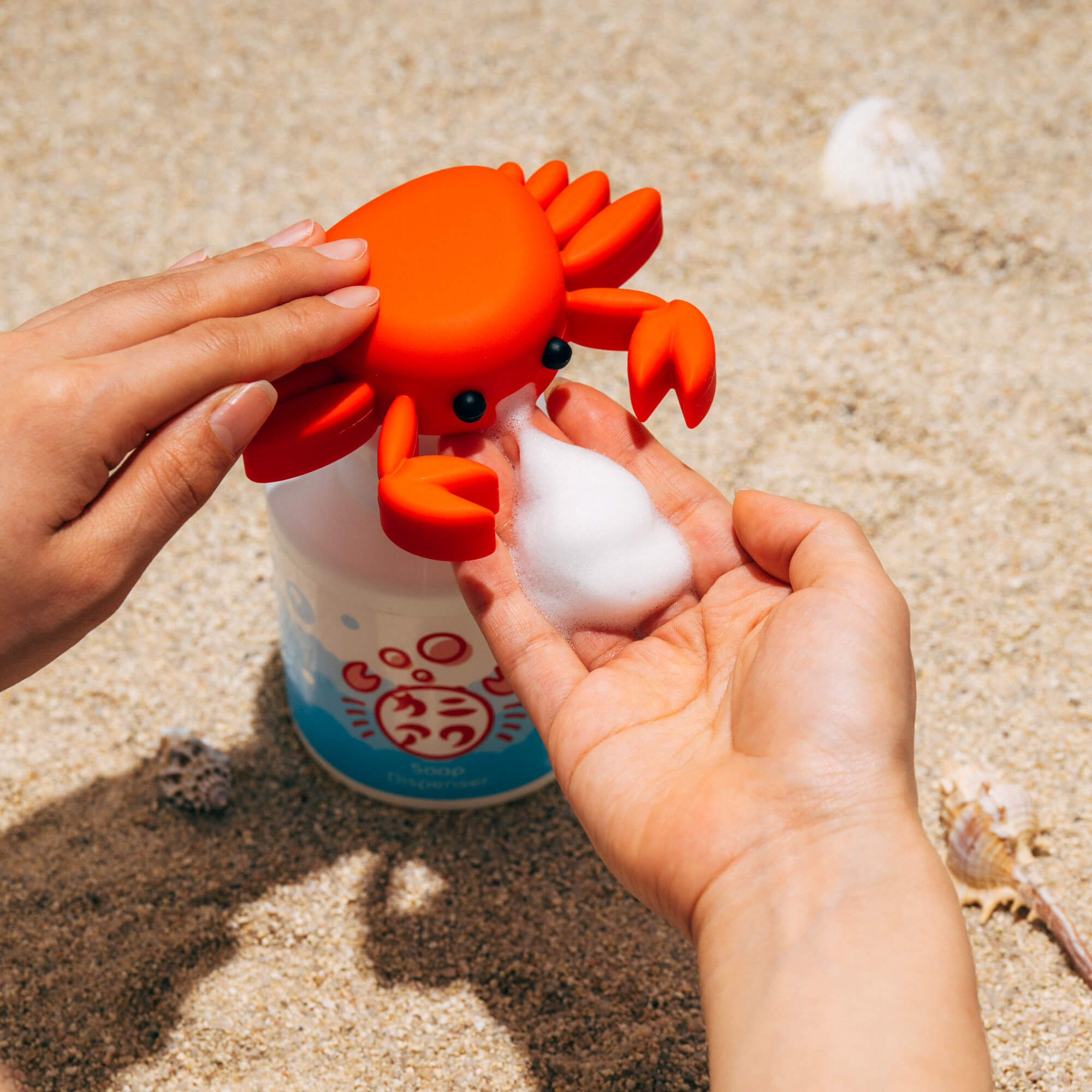 カニ泡ソープディスペンサー | ミチル＆ほぼ日 架空が実在する雑貨店