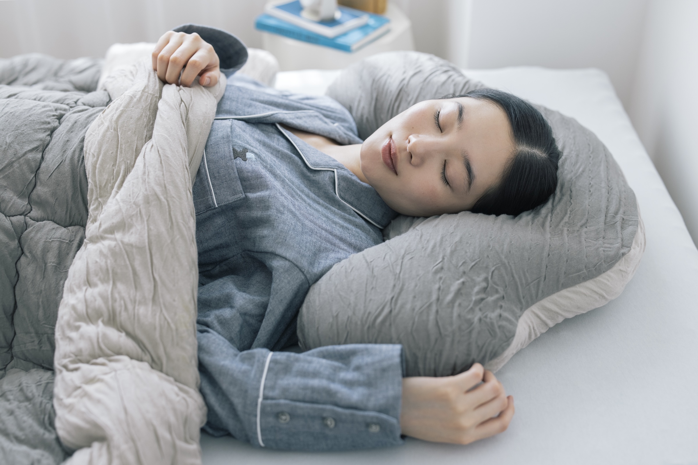 くまのさかだちまくら（とろける）｜布団・枕・寝具の通販