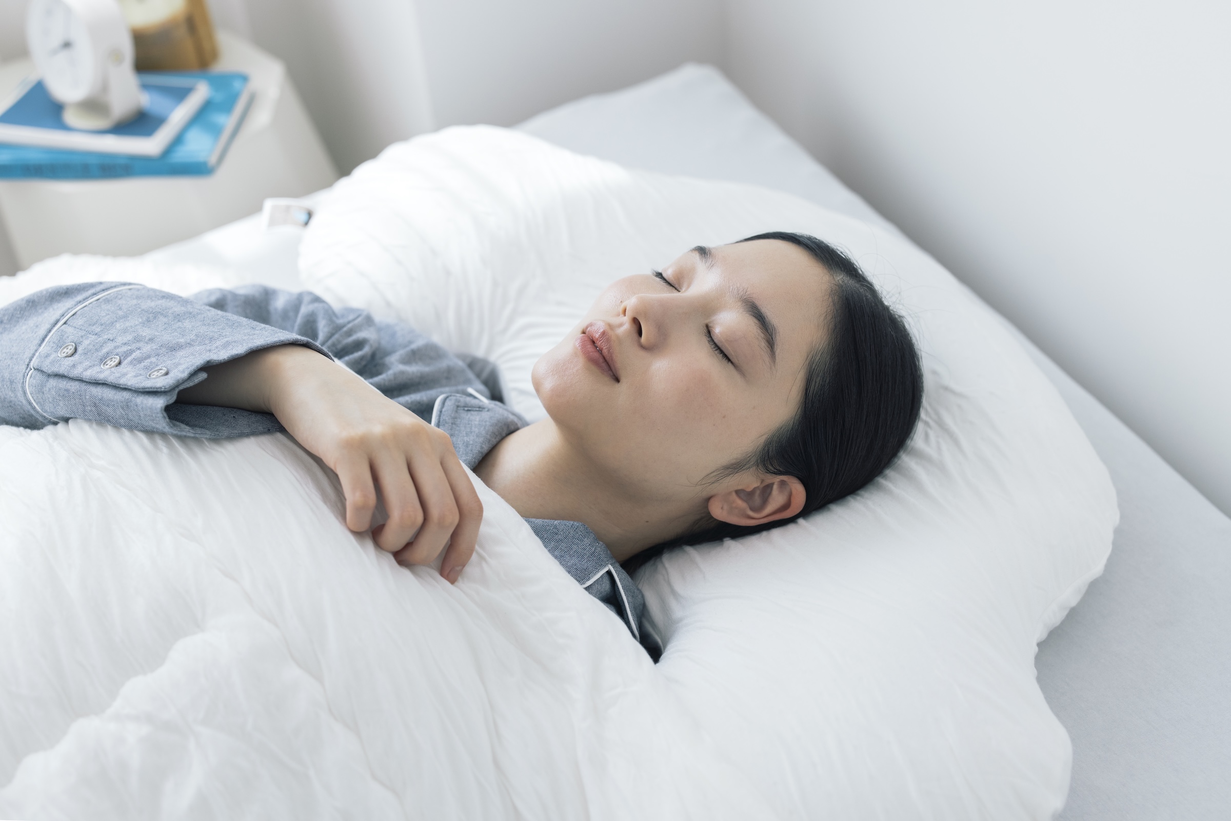 くまのさかだちまくら（とろける）｜布団・枕・寝具の通販