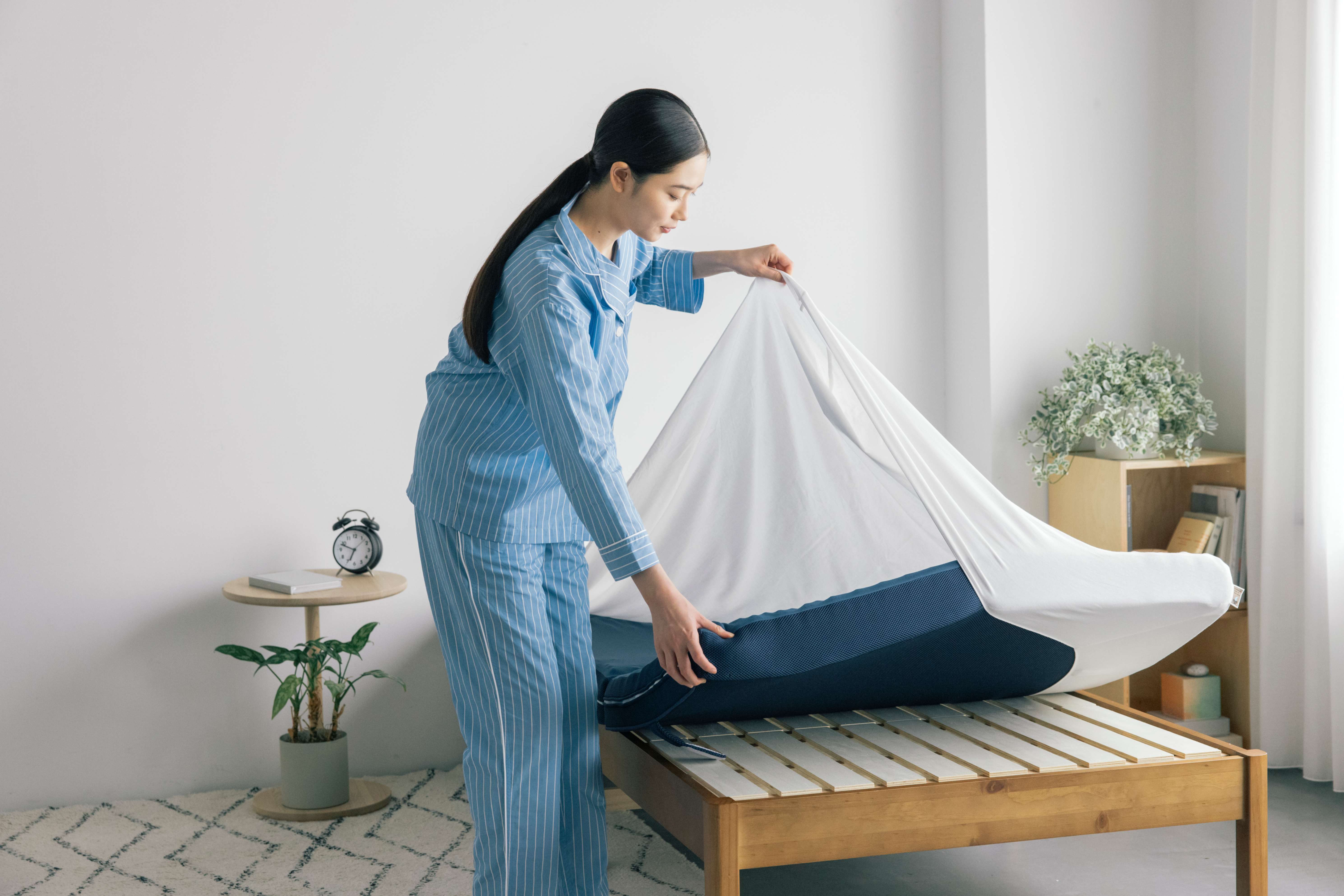 ねむれないくまのシーツ｜布団（ふとん）・寝具の通販｜ねむれないくま