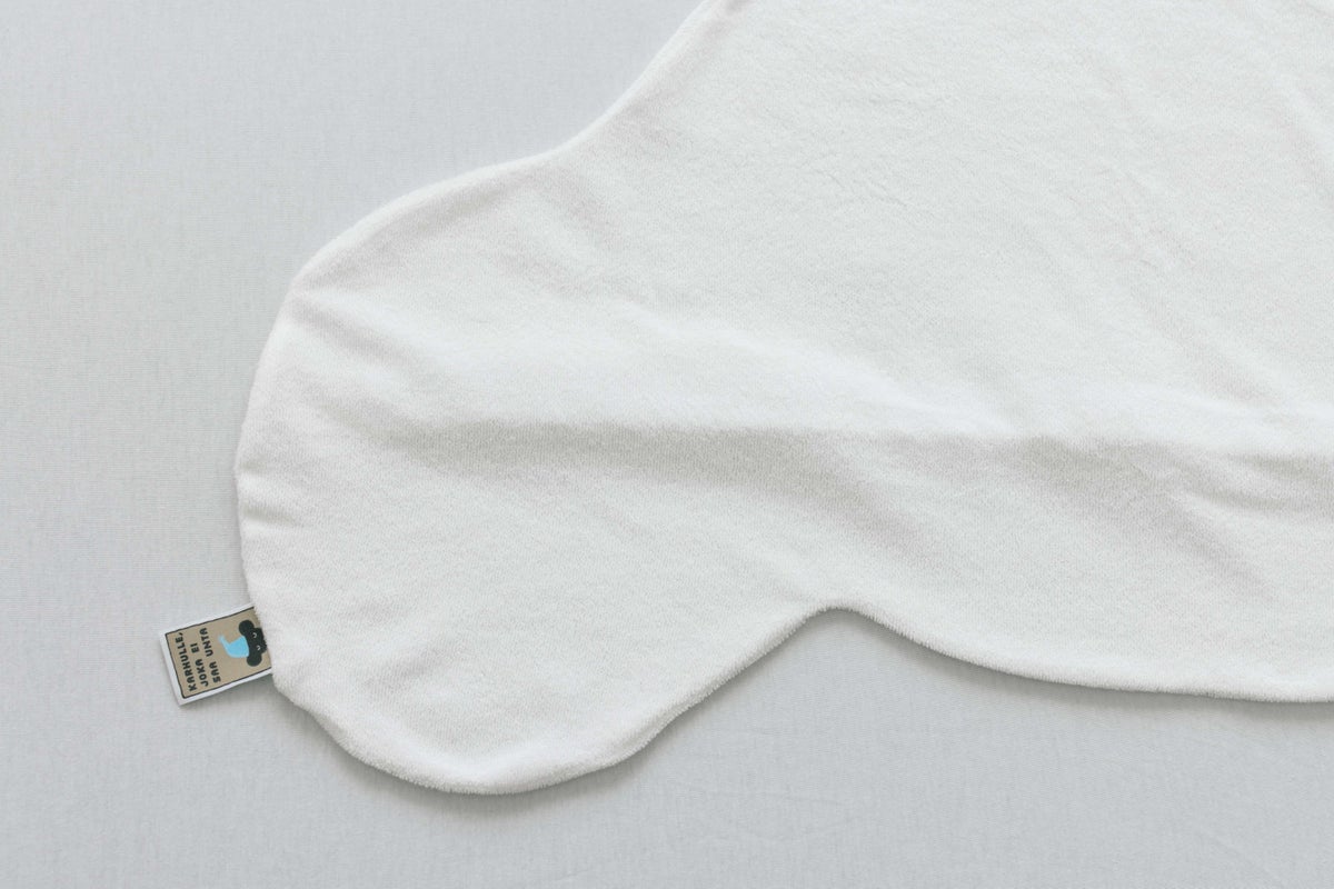 くまのさかだちまくら | 枕（まくら）・寝具の通販｜ねむれないくまの 