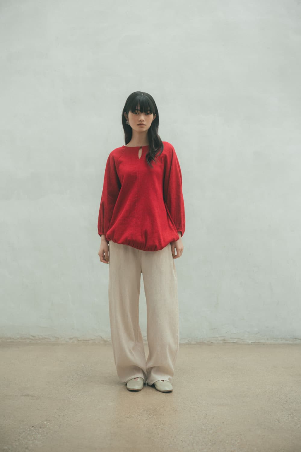 ONI YORYU 裾パイピングパンツ | 轟木節子がつくる、気持ちのいい服