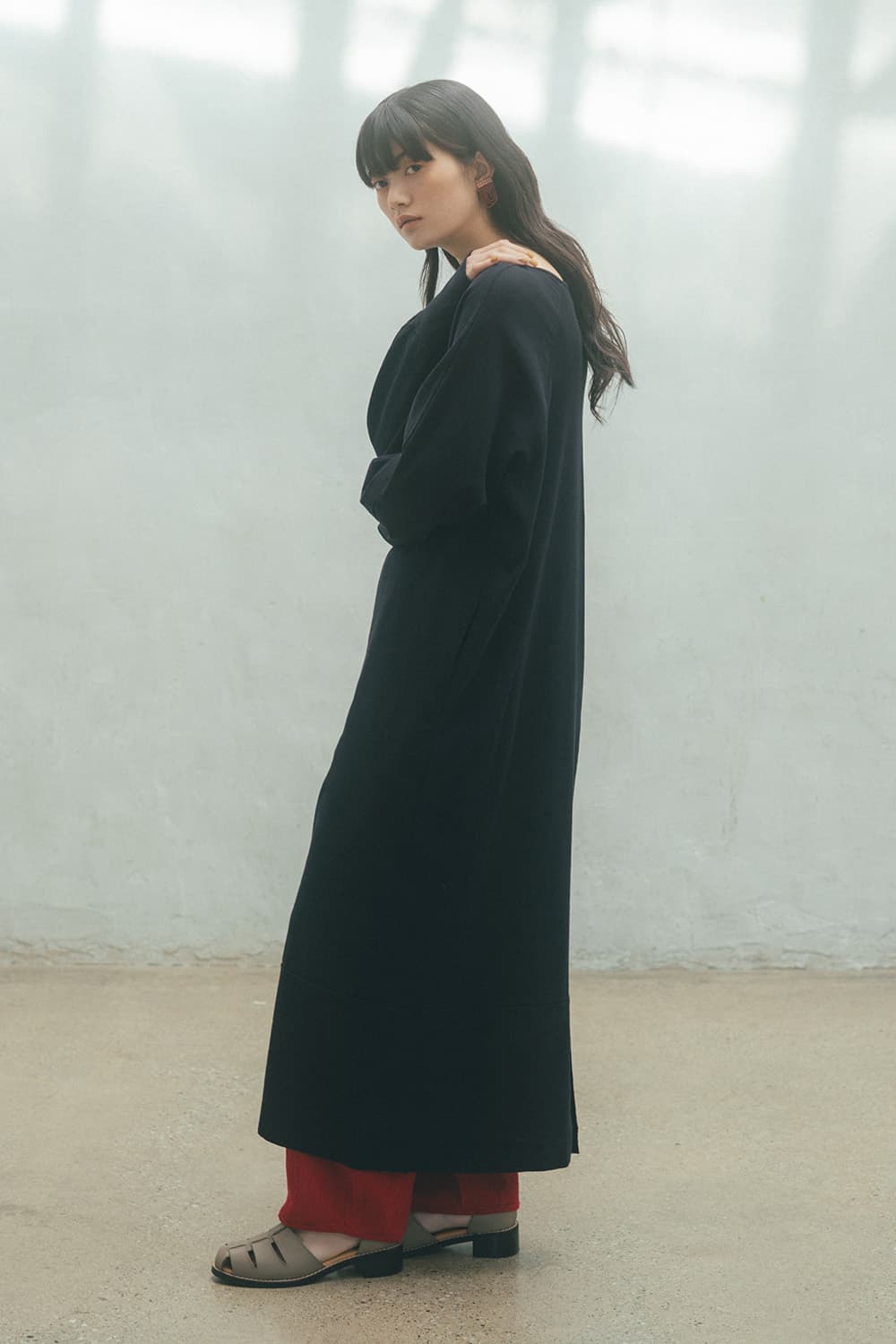 ONI YORYU 裾パイピングパンツ | 轟木節子がつくる、気持ちのいい服