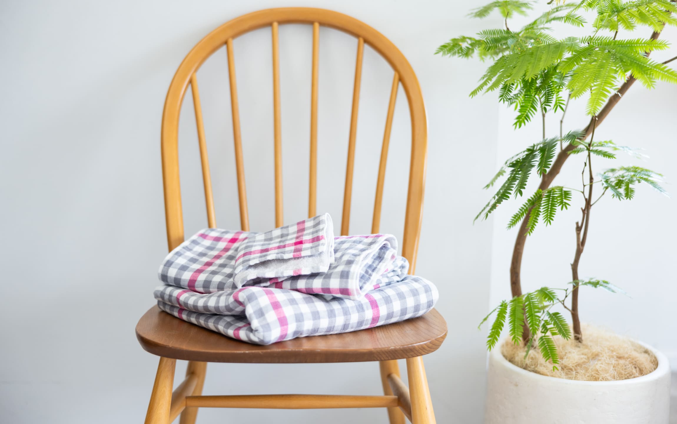 ネオン（マゼンタ） - やさしいタオル 20th Anniversary - ほぼ