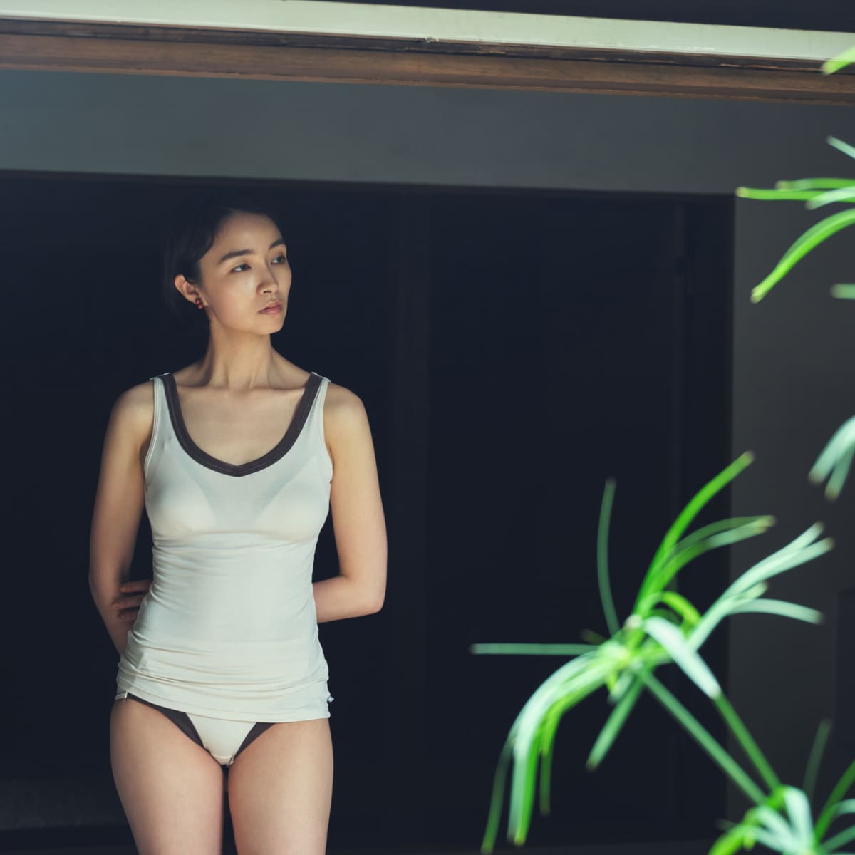 つきのタンクトップ - つきのみせ。 - ほぼ日刊イトイ新聞