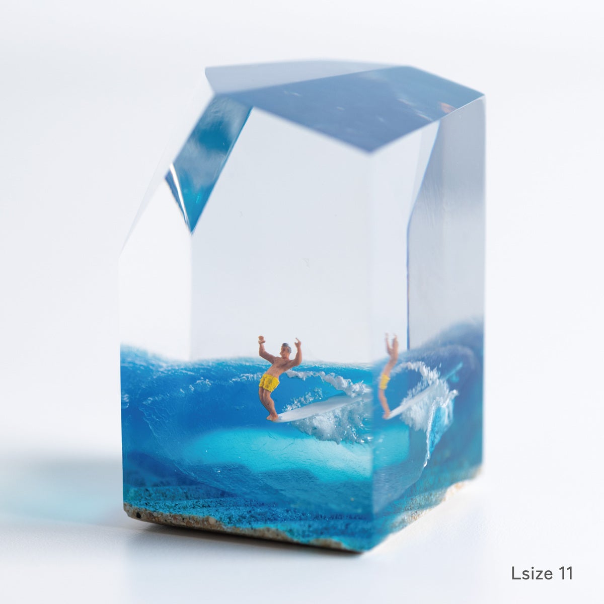 CrystalCube L size | 石田ゆり子さんが一緒に暮らすものたち